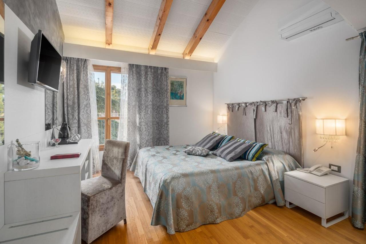 Hotel Cittar Novigrad  Luaran gambar