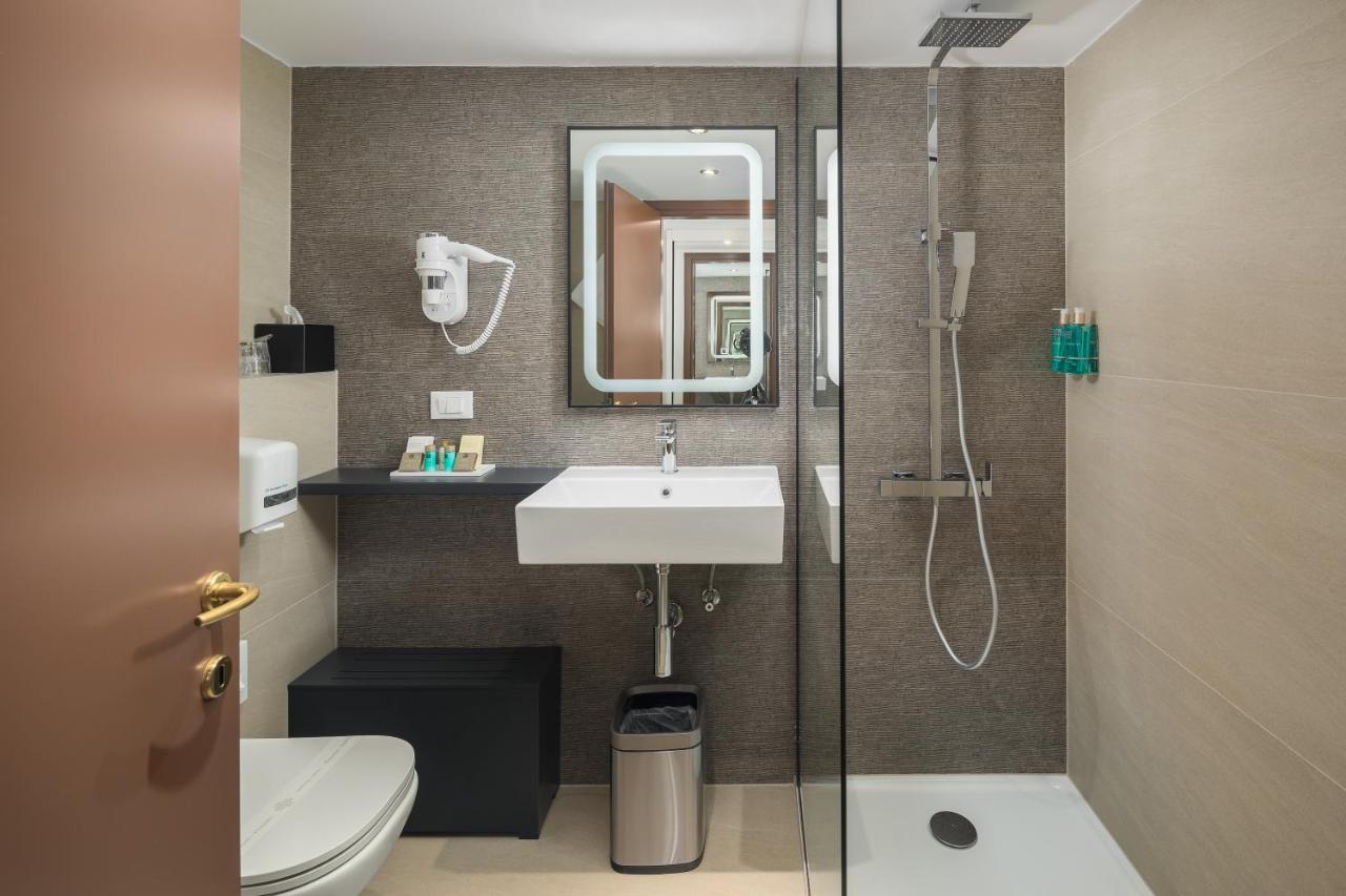 Hotel Cittar Novigrad  Luaran gambar
