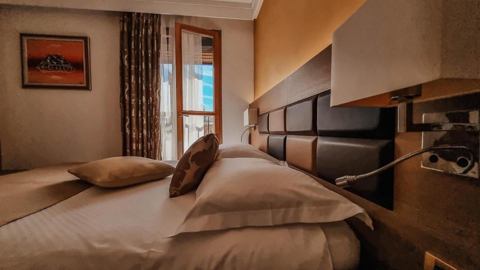 Hotel Cittar Novigrad  Luaran gambar